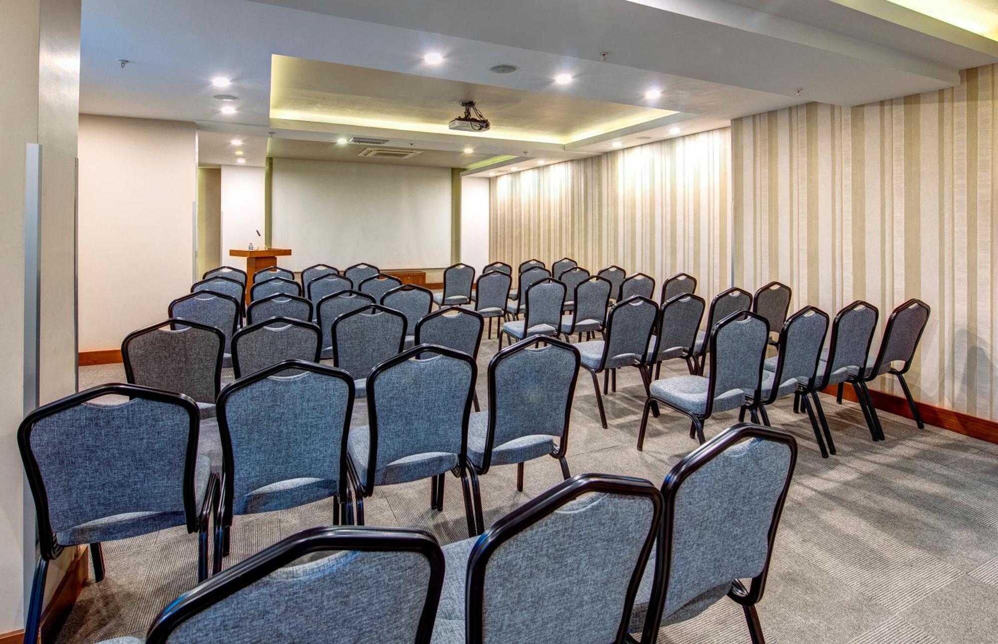 Bera Konya Hotel Екстериор снимка
